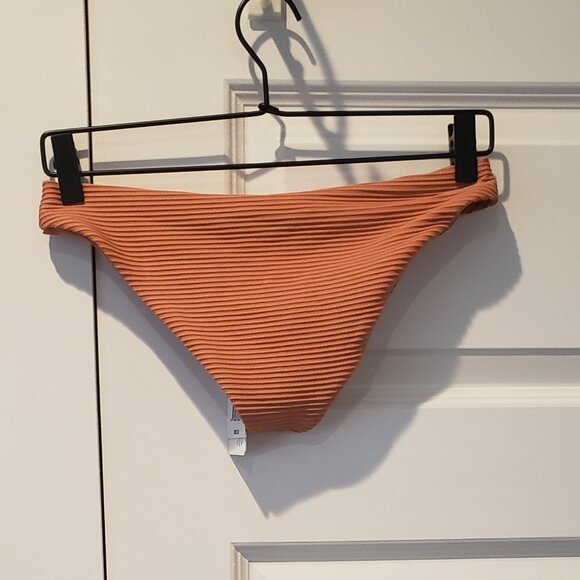 NWT l*space Bikini Set: Marlee Top & Sandy Bottom Classic Size Small - Picture 11 of 13